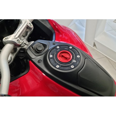 Tampa de combustível CNC Racing para Ducati TSB05